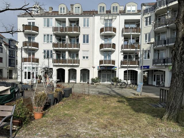 Zentral wohnen. Im Grünen zuhause