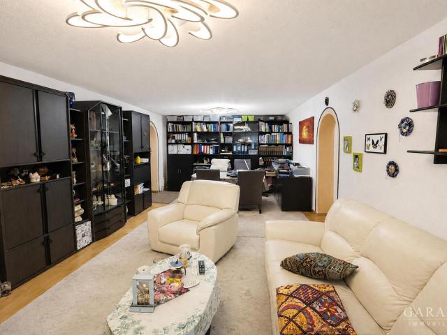 Attraktive 3 Zimmer Wohnung inklusive Tiefgaragenstellplatz