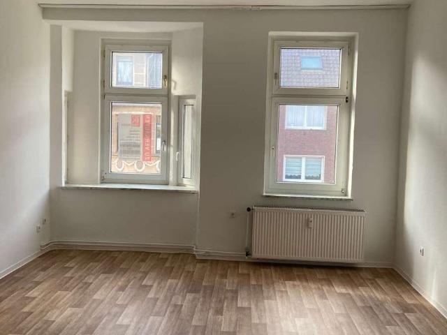 Attraktive 3. Zimmer Wohnung mit Balkon und EBK