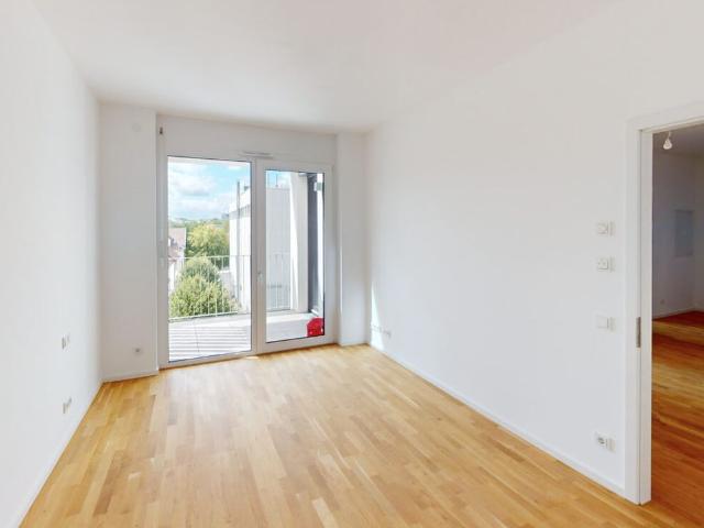 Großzügige 3 Zimmer Wohnung mit zwei Balkonen und hochwertiger Ausstattung