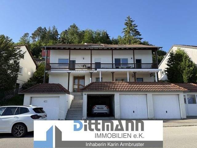 Attraktive 3 Zimmer Wohnung mit Balkon am Lammerberg in Tailfingen
