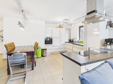 Attraktive 3 Zimmer Wohnung mit Balkon & Garage in bester Lage von Budenheim