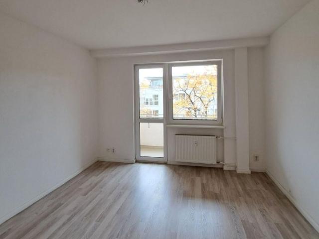 Attraktive 3 Zimmer Wohnung mit Balkon in Friedenau sucht neue Mieter!
