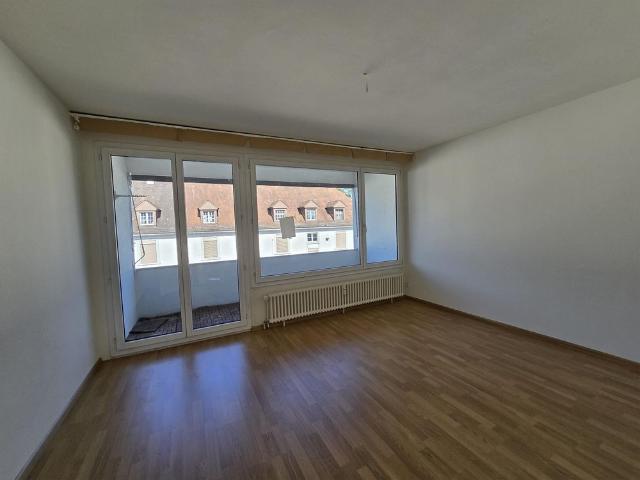 Attraktive 3 Zimmer Wohnung mit Balkon in Pratteln