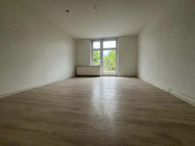 Attraktive 3 Zimmer Wohnung mit Balkon nahe Stadtzentrum FFO Unit 07