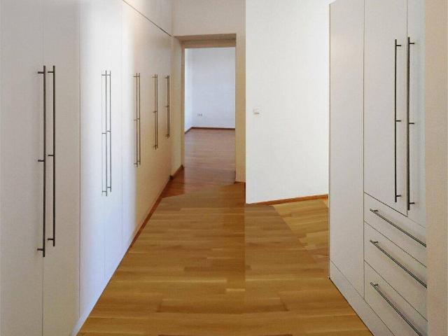 Attraktive 3 Zimmer Wohnung mit ca. 99 m² im 2. Stock in Wels