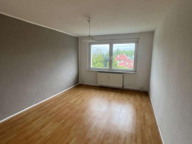 Attraktive 3 Zimmer Wohnung mit Einbauküche und Tageslichtbad mit Dusche