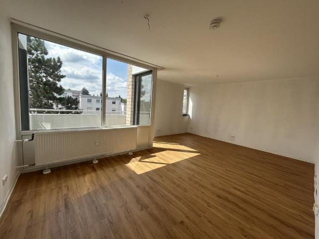 Attraktive 3 Zimmer Wohnung mit schönem Balkon