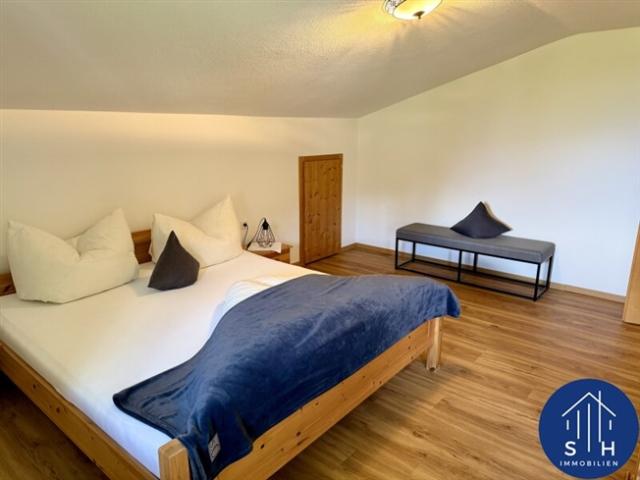 Attraktive 3 Zimmer Wohnung mit zwei Balkonen zu vermieten