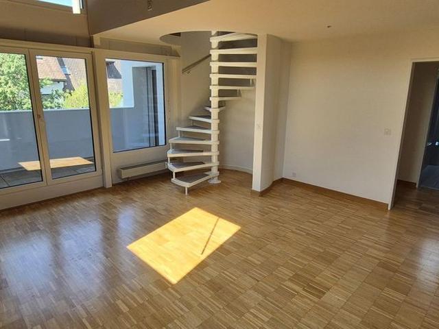 Attraktive 3 Zimmerwohnung mit Gallerie