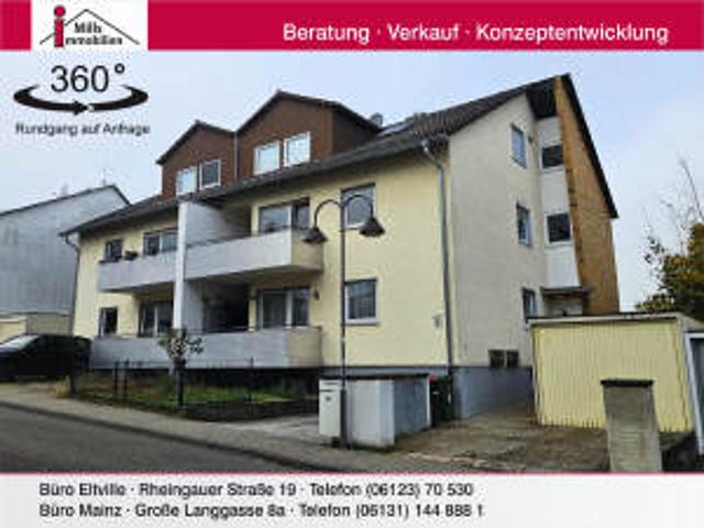 Attraktive 3 ZKB Wohnung mit Balkon in naturnaher Lage