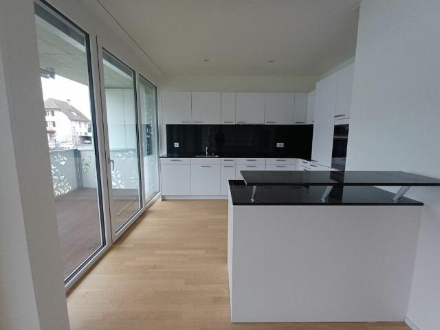 Attraktive 4.5 Zimmerwohnung mit Südbalkon