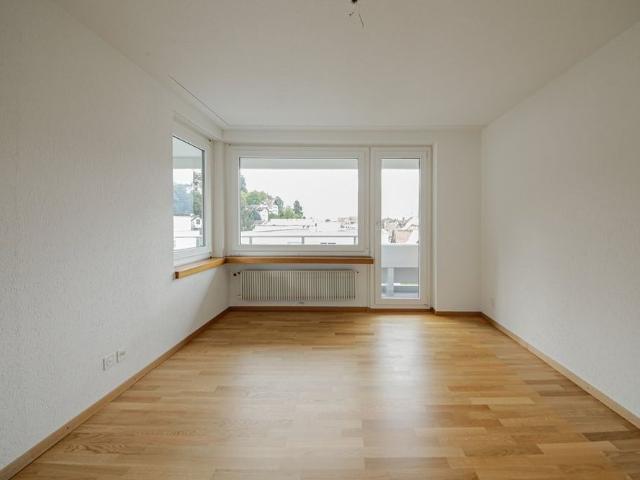Attraktive 4.5 Zimmer Wohnung in ruhigem Churer Wohnquartier