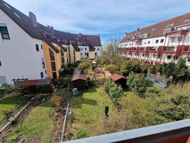 Attraktive 4 Zimmer Maisonette mit Südbalkon, Waldrandlage