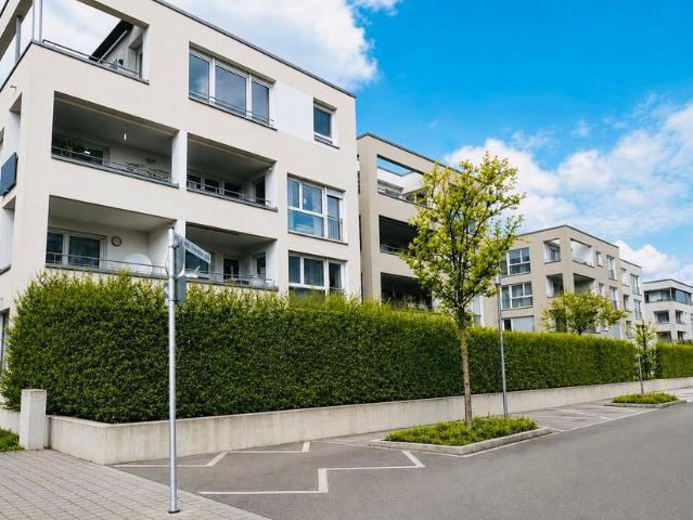 Attraktive 4 Zimmer Eigentumswohnung