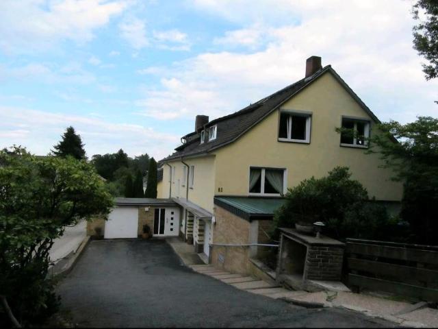 Attraktive 4 Zimmer Wohnung in begehrter Lage von kassel Brass