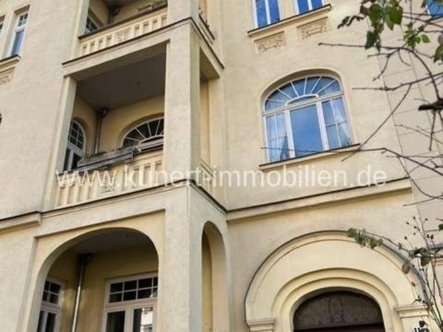 Attraktive 4 Zimmer Wohnung mit Balkon und 135 m² Wohnläche im Paulusviertel nahe der Pauluskirche