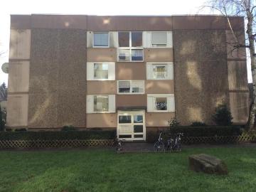 Attraktive 4 Zimmer Wohnung mit Balkon in Dormagen Hackenbroich