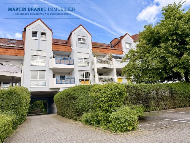 Attraktive 4 Zimmer Wohnung mit Terrasse und Garten in schöner Wohnlage von Idstein