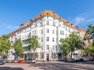 Attraktive 4 Zimmer Wohnung mit Wintergarten in Wilmersdorf