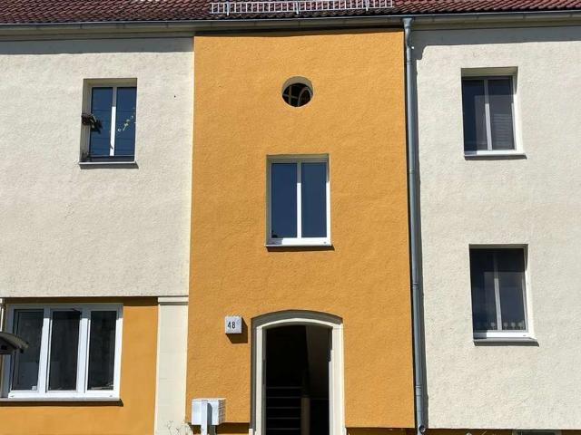 Attraktive 4 Zimmerwohnung mit Einbauküche und Keller