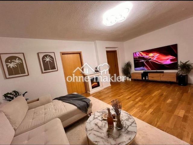 Attraktive 5 Zimmer 134m2 EG Wohnung Mit 3 Schlafzimmer 2 Bad und 2 WC zu vermieten