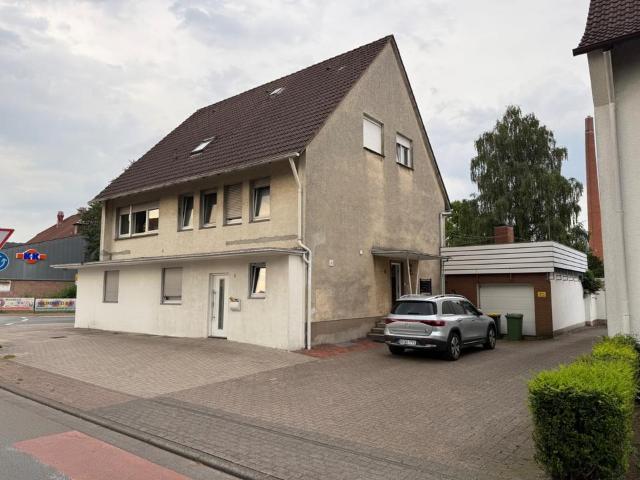 Attraktives voll vermietetes Mehrfamilienhaus mit großem Garten