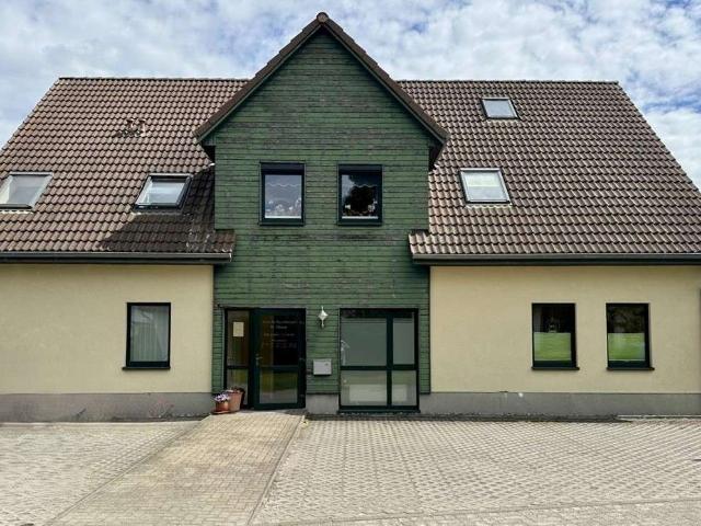 Attraktives Wohn und Geschäftshaus mit vielseitigen Nutzungsmöglichkeiten in Burow