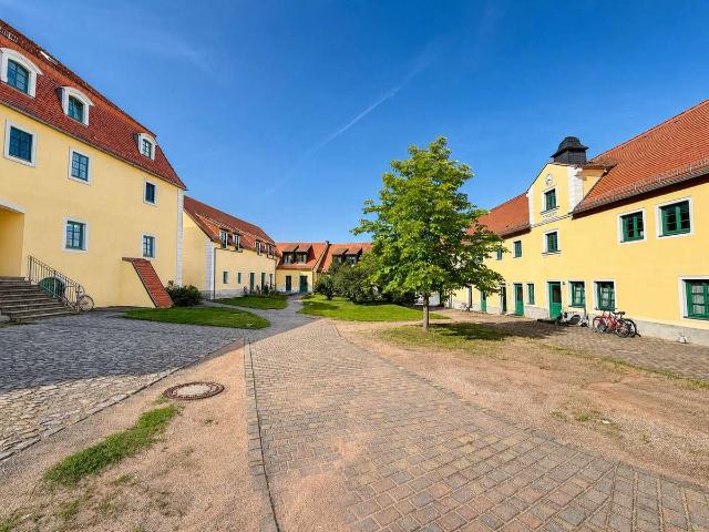 Attraktives Wohnungspaket auf historischem Gutshof in Diera