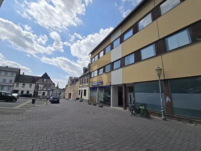 ATTRAKTIVES WOHNUNGSPAKET