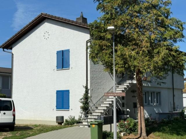 Attraktives Zweifamilienhaus in der Zone W3 VP verhandelbar