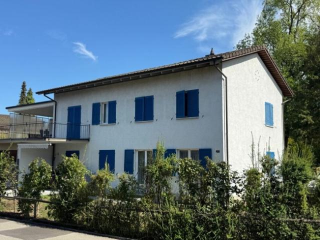 Attraktives Zweifamilienhaus in der Zone W3 VP verhandelbar