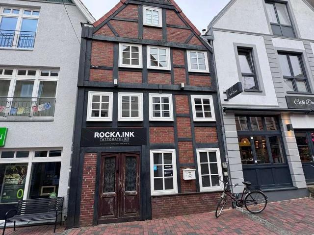 Attraktives Altstadthaus in hochfrequentierter Lage von Buxtehude Provisionsfrei