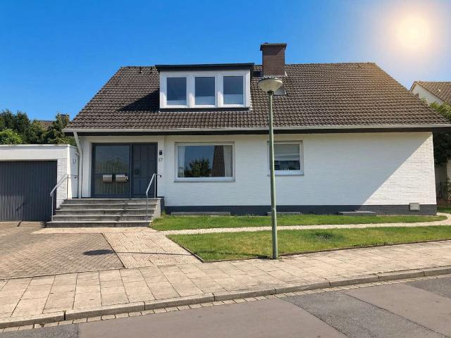 Attraktives EFH mit Einliegerwohnung am Westerberg