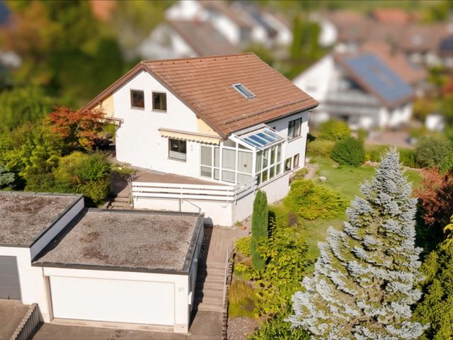 Attraktives EFH mit ELW in sonniger Lage im Osten von Heidenheim