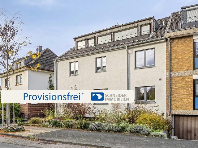 Attraktives Einfamilienhaus für eine Großfamilie mit weitläufigem Garten in Ratingen Süd