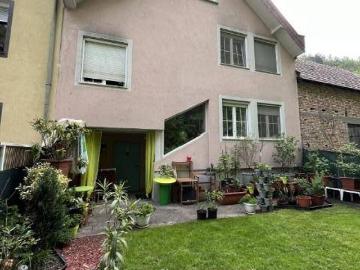 Attraktives Einfamilienhaus in Wiesen
