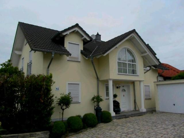 Attraktives freistehendes Einfamilienhaus in Idstein