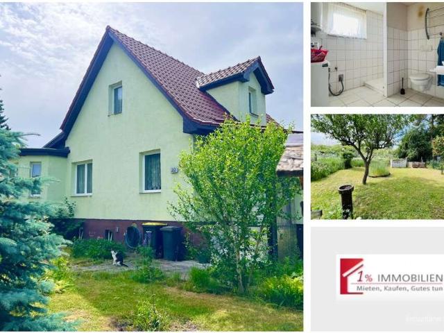 Attraktives Grundstück in Berlin / Mahlsdorf mit Haus: Sanierung oder Abriss entscheiden Sie!