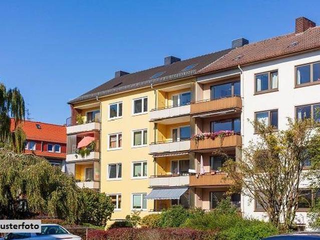 Attraktives Immobilienpaket: Wohn und Geschäftshaus & freistehendes Einfamilienhaus