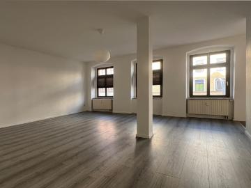 Attraktives Laminat…großes Wohnzimmer – ID 68