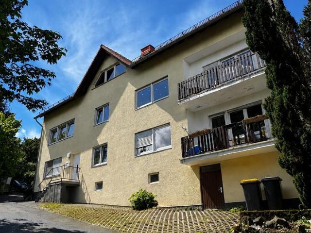 Attraktives Mehrfamilienhaus mit bis zu vier Wohneinheiten