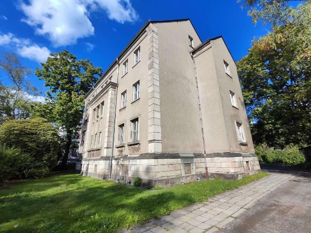 Attraktives Mehrfamilienhaus mit großzügigem Grundstück auf dem Kaßberg
