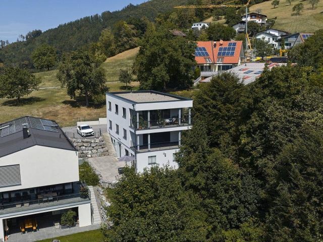 Attraktives Mehrfamilienhaus als Kapitalanlage mit Eigennutzungspotenzial in Fraxern