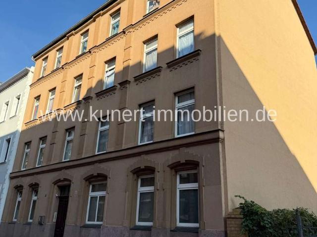 Attraktives Mehrfamilienhaus bezugsfrei mit 9 WE und Hofzufahrt in östlicher Citylage von Halle