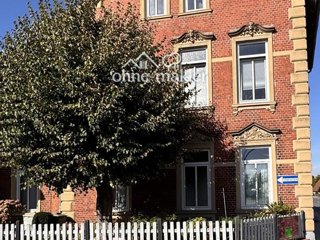 ATTRAKTIVES MEHRFAMILIENHAUS IN BESTER LAGE