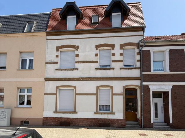 Attraktives Mehrfamilienhaus in der schönen Kaiserstadt Tangermünde an der Elbe