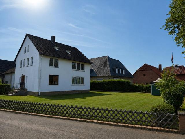 Attraktives Mehrfamilienhaus in Sachsenhagen