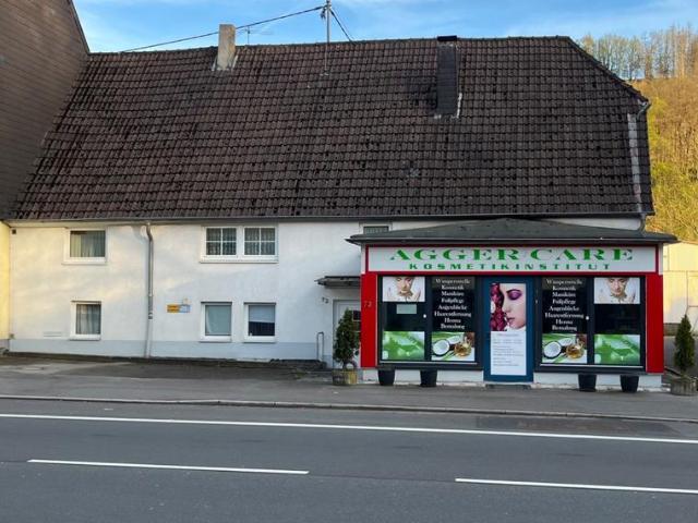 Attraktives MfH in Gummersbach Vollmerhausen