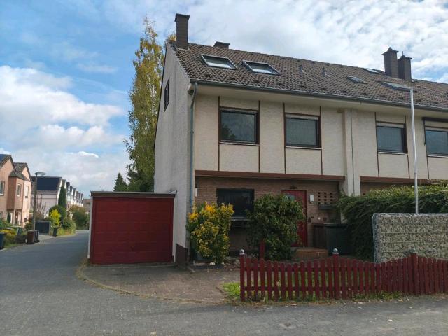 Attraktives Reihenendhaus in ruhiger Lage von Niederkassel Rheidt